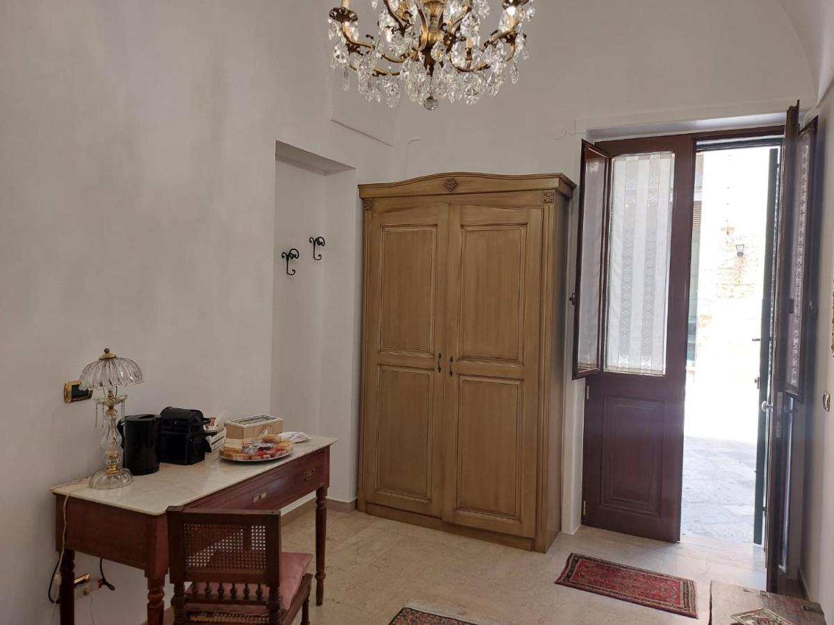 Suite Del Conservatorio Nel Centro Storico Lecce Exterior photo